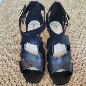 Clarks Ysabelle Jules Leather Black Strappy Sandals with Ankle Buckle 7.5